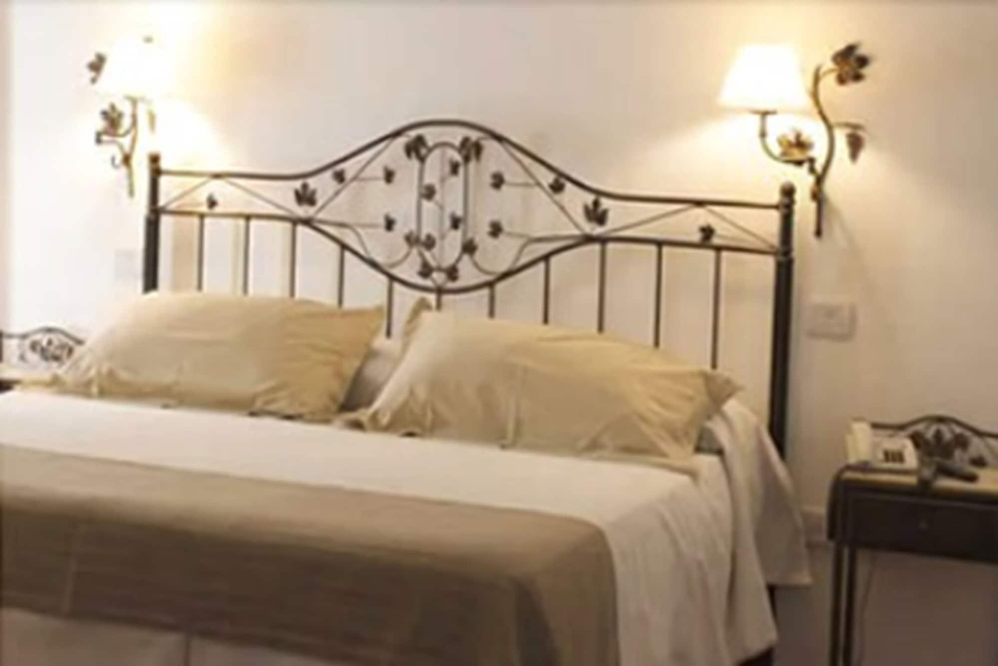 Hotel Asturias กาฟายาเต ภายนอก รูปภาพ