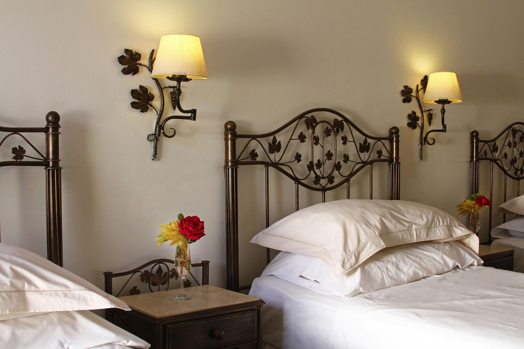 Hotel Asturias กาฟายาเต ภายนอก รูปภาพ